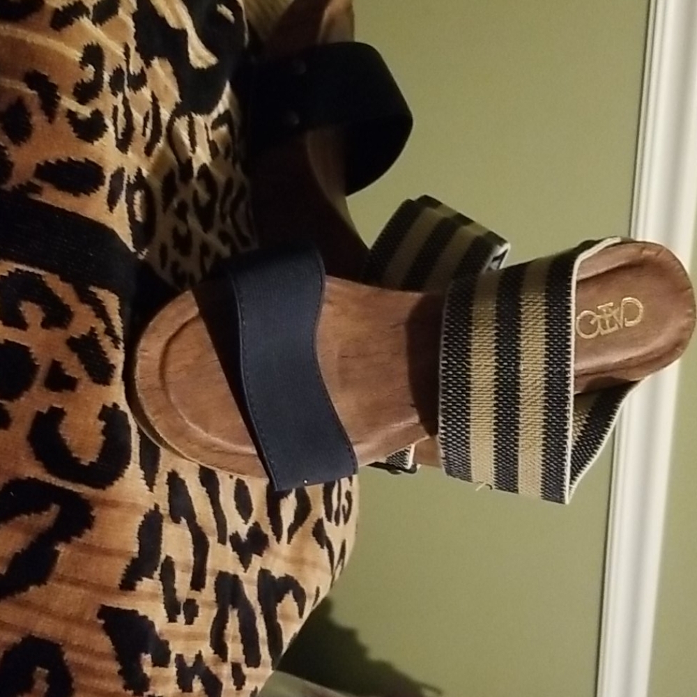 Cato wedge